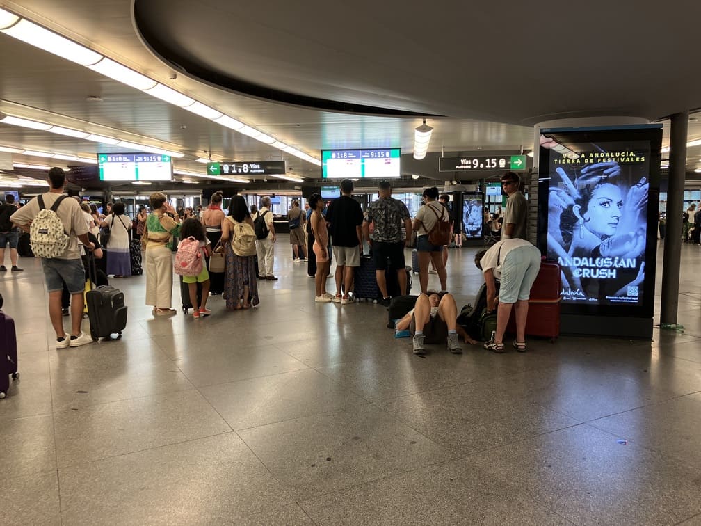 publicidad en atocha madrid